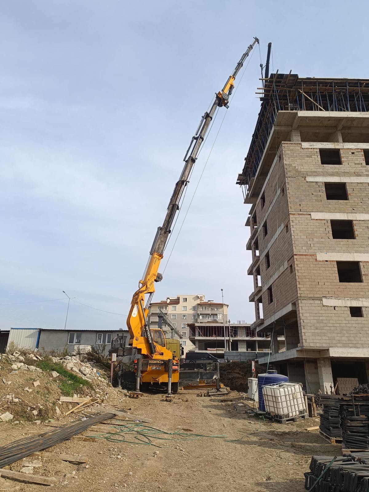 Bina İnşaatı Vinç Hizmeti